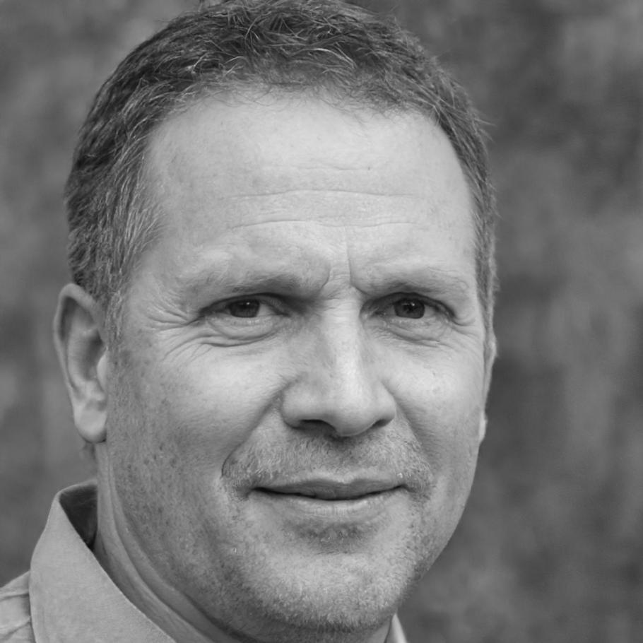 Ritratto di Luca Santangelo